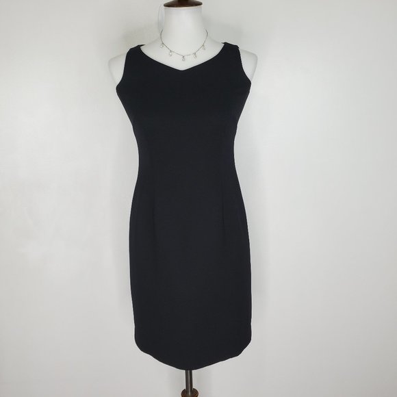 Villager Liz Claiborne Petite Classic Timeless Black Sleeveless Career Dress 4P - Picture 1 of 14